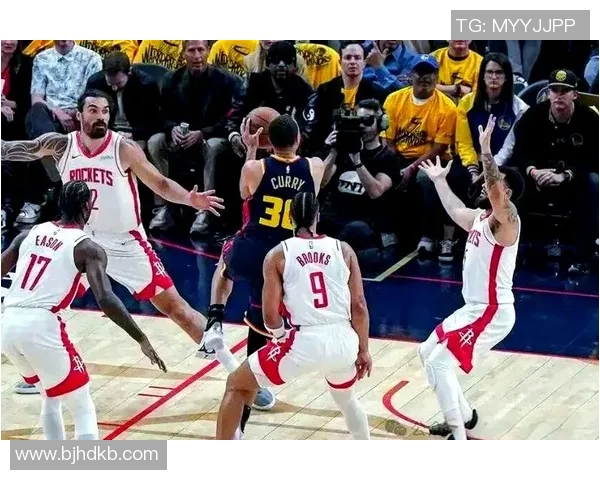 2015年火箭与勇士季后赛第四场激战回顾与精彩瞬间分析 2015年火箭与勇士季后赛第四场激战回顾与精彩瞬间分析