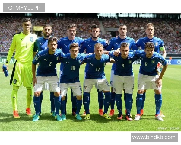 ATP杯精彩对决西班牙迎战塞尔维亚谁能笑到最后